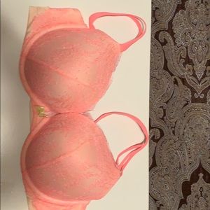 Victoria secret lace push up bra 38d